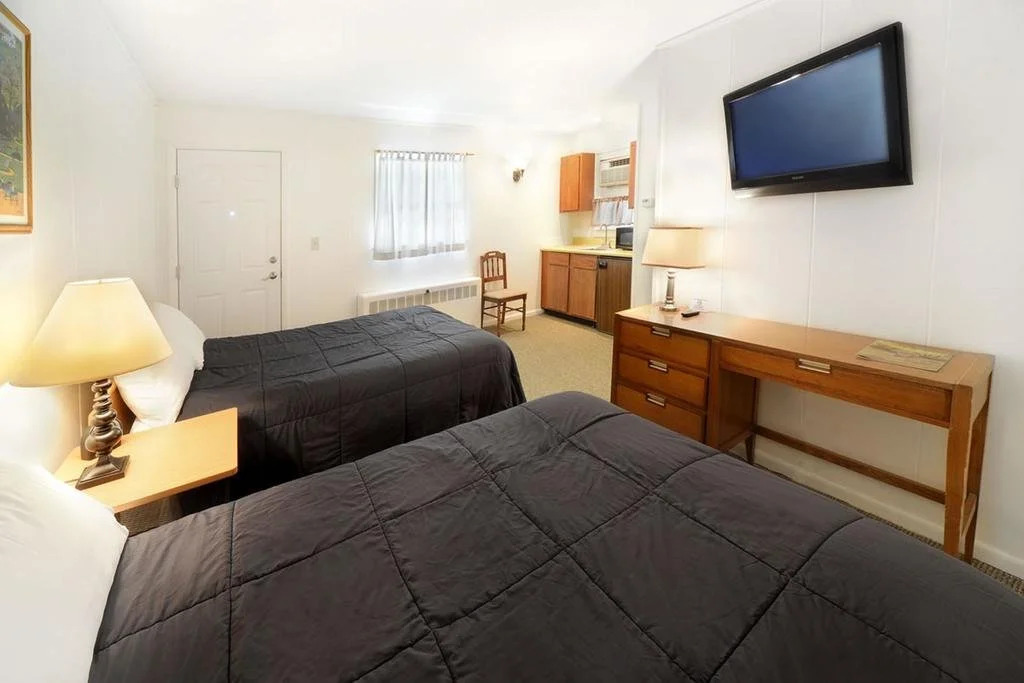 Birches Motel