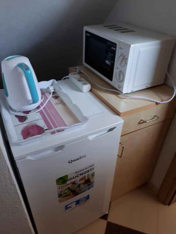 IRIS Room & Apartment