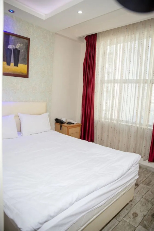 Gumus Otel