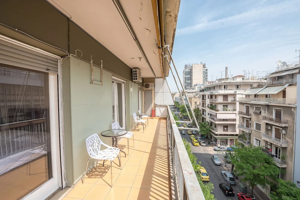 Victoria Super Paradise Apartments 5th Floor