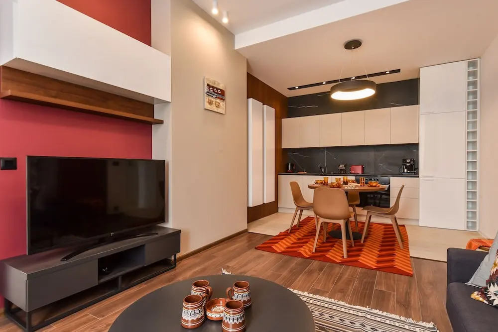 FM Premium Luxury 3-BDR Apartment - Traditional and Modernity