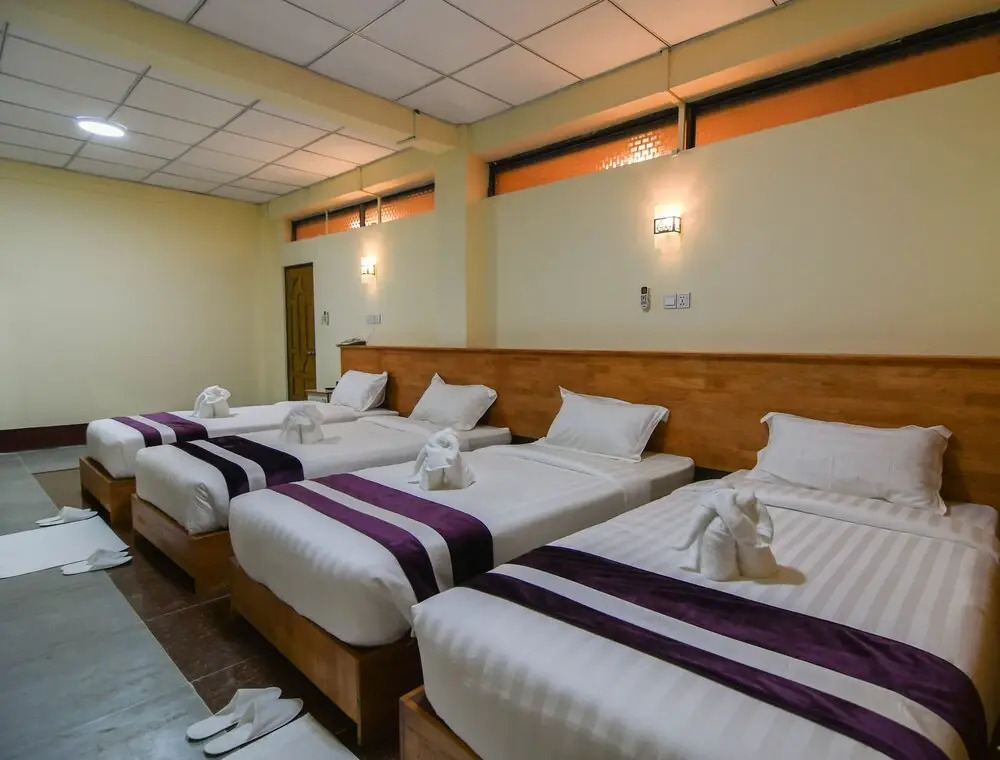 Lucky Land Hotel