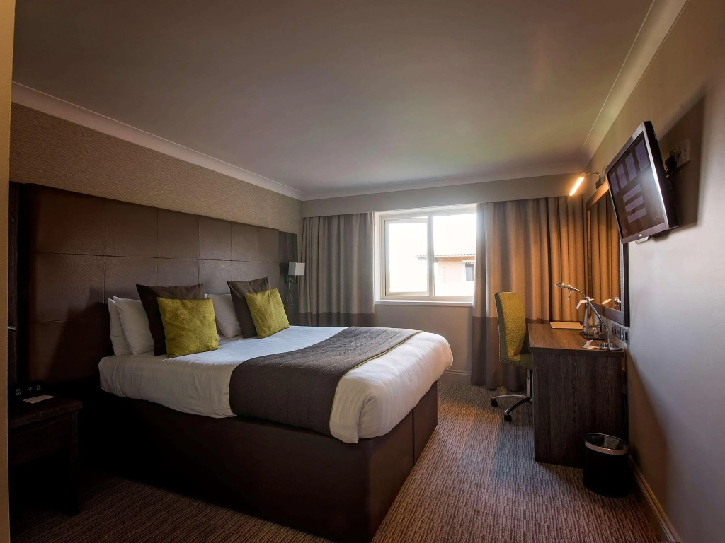 Mercure Milton Keynes Hotel