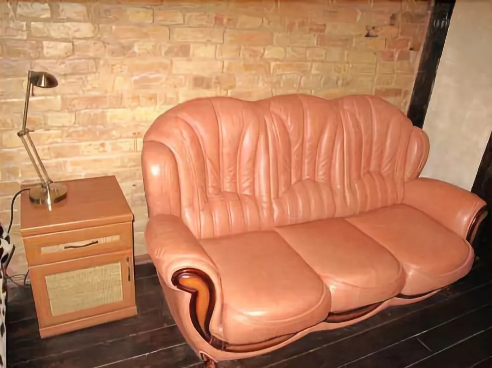 Mikhaylivska Antique Kiev Apartment