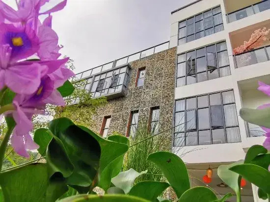 Youran Shanju Hostel