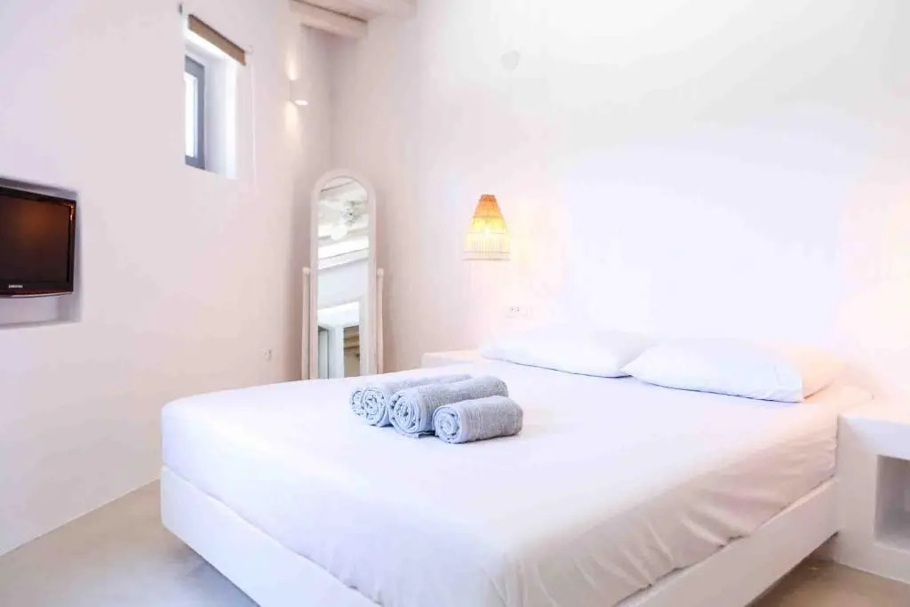 VLIA MAR Myconian Residences