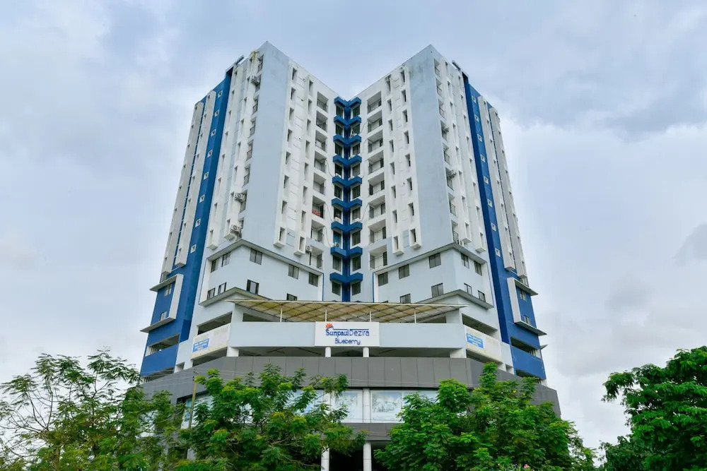 OYO 16140 Home Exotic 1BHK Kakkanad