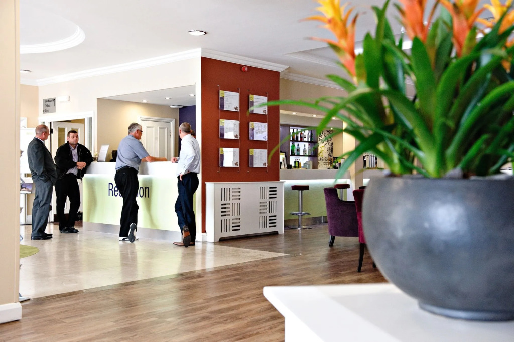 Link Hotel