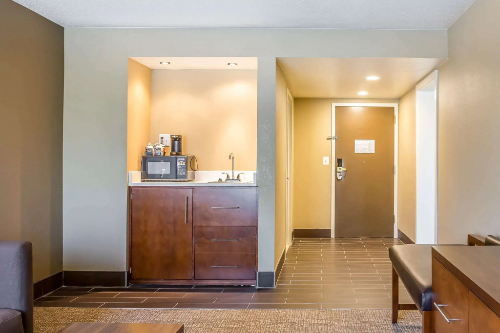 Comfort Inn & Suites Aberdeen