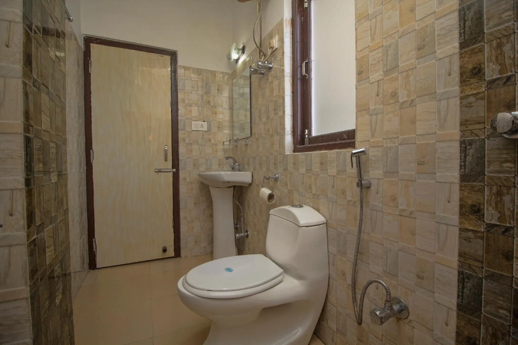 OYO 61775 Hotel Sunrise Residency
