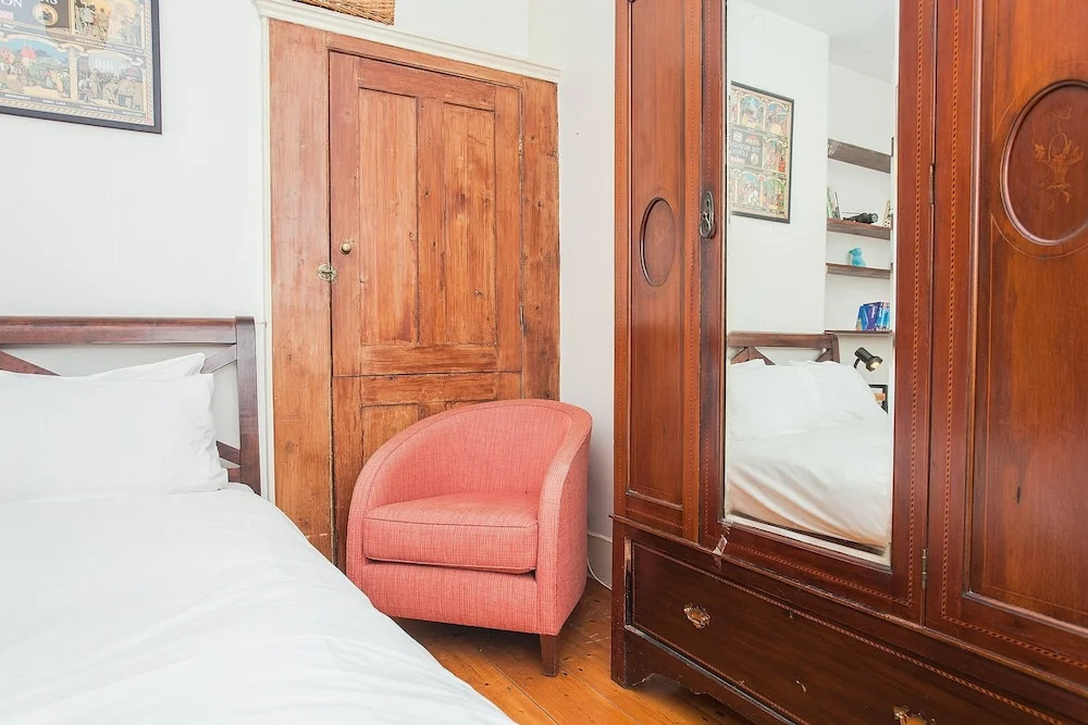 1 Bedroom Apartment in a Historic Building