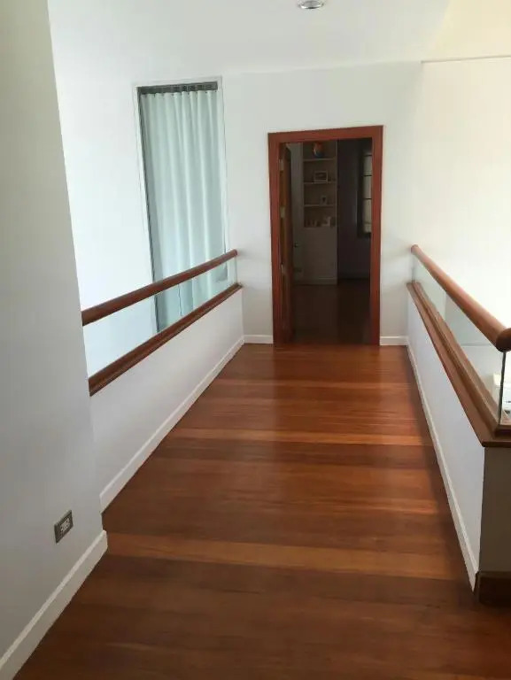 Private Beach Front 5 Bedrooms House