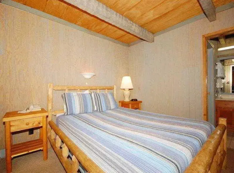Best Western Smokehouse Lodge