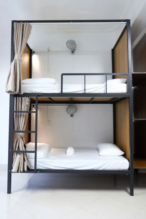 RAW Hostel - Ha Giang Loop Tour & Motorbikes Rental