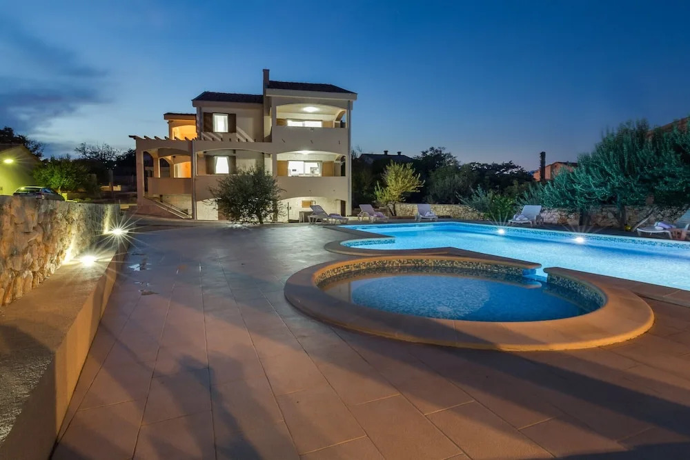 Villa Zlatni dvori ZadarVillas