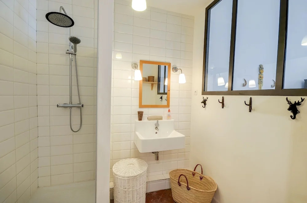 Appartement spacieux 1min C. Mirabeau