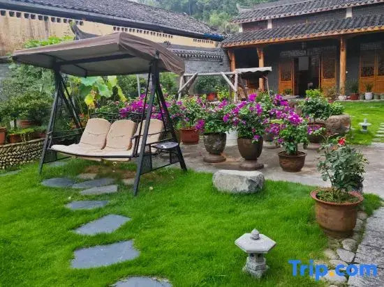 Yiyun Bieyuan Hostel