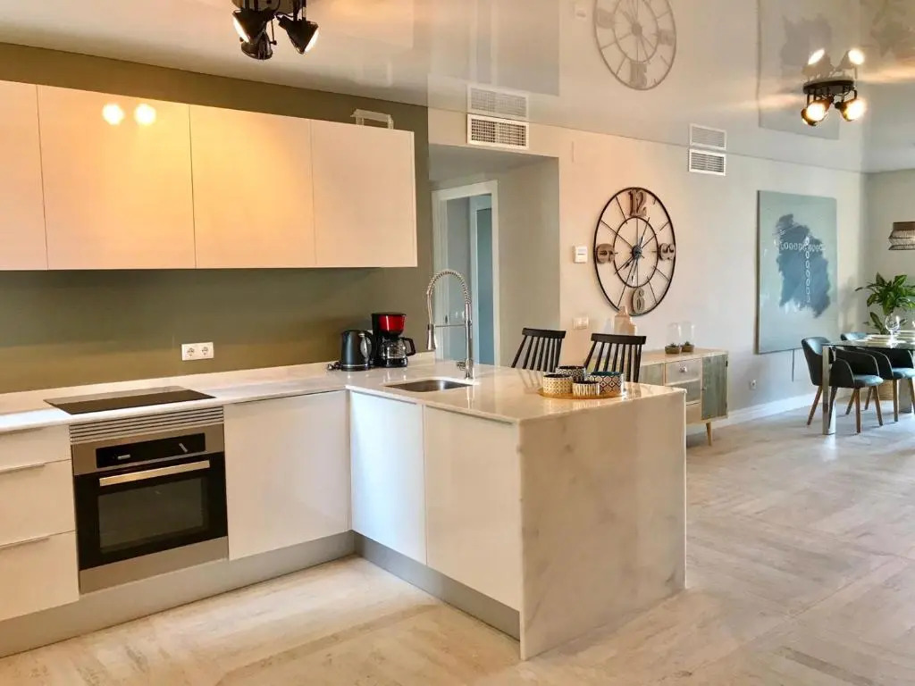 LUXURY HOUSE 110 m2 on the BEACH, POOL, PARKING