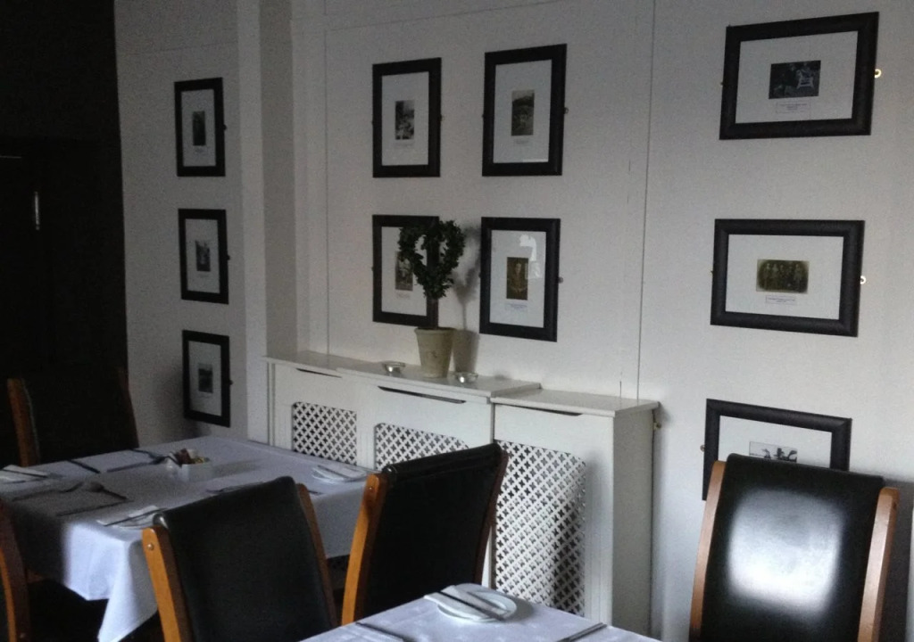 Sir William Fox Hotel