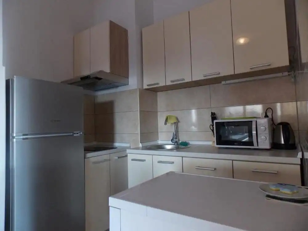 Tranquil Villa in Podstrana near Mutogras Beach