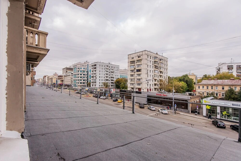 Moscow City Apartments near White House