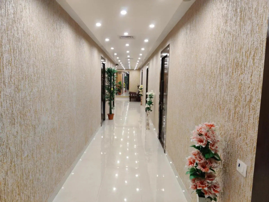 Hotel Vishnu Empire