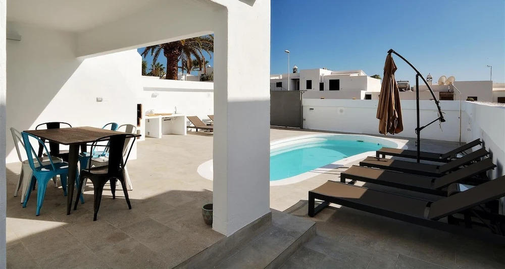 Villa Aquamarine