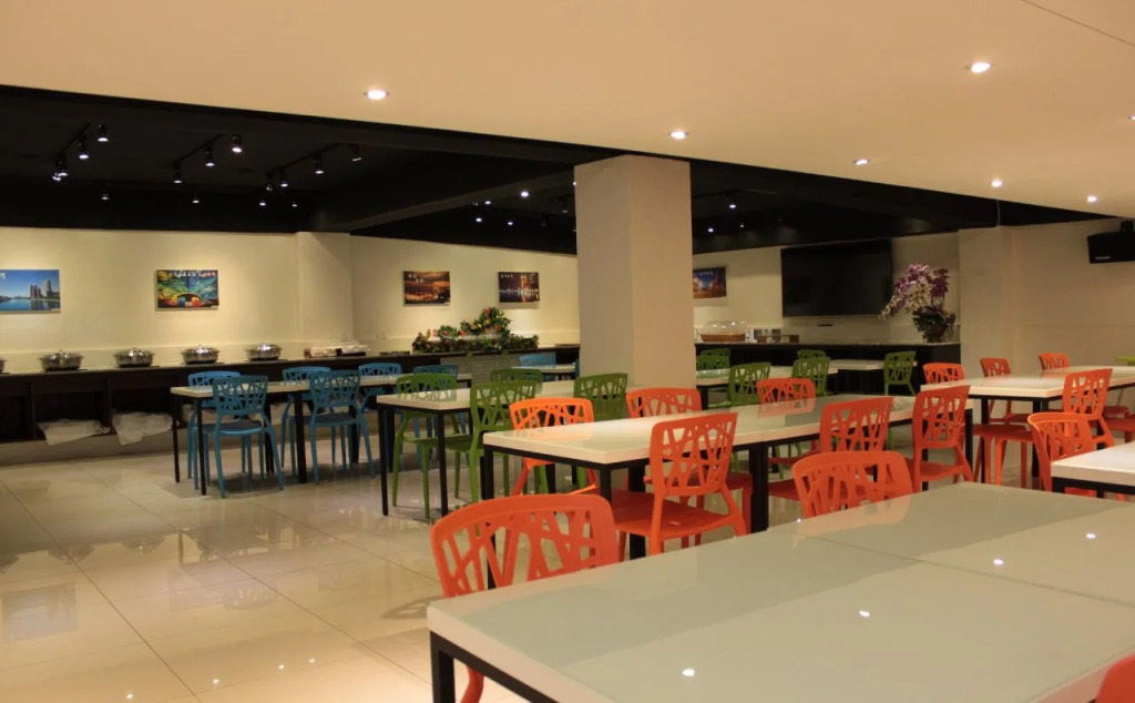 M Hotel