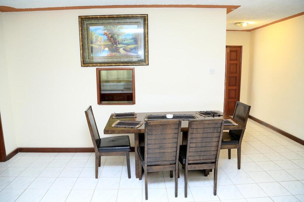Hillview Apartments