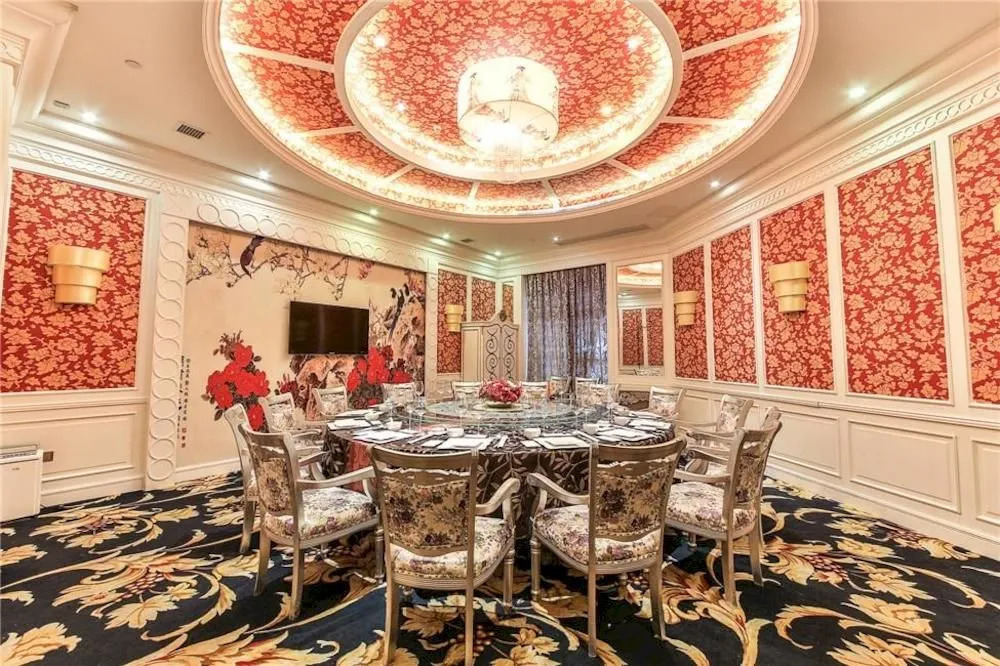 Yucheng Seaview International Hotel
