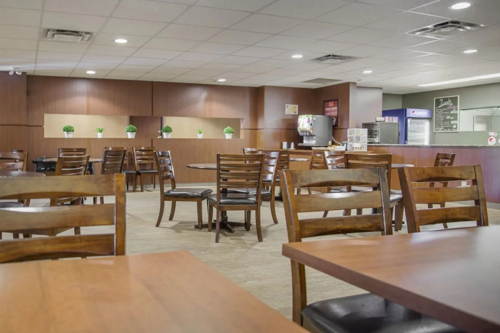 Econo Lodge Winnipeg