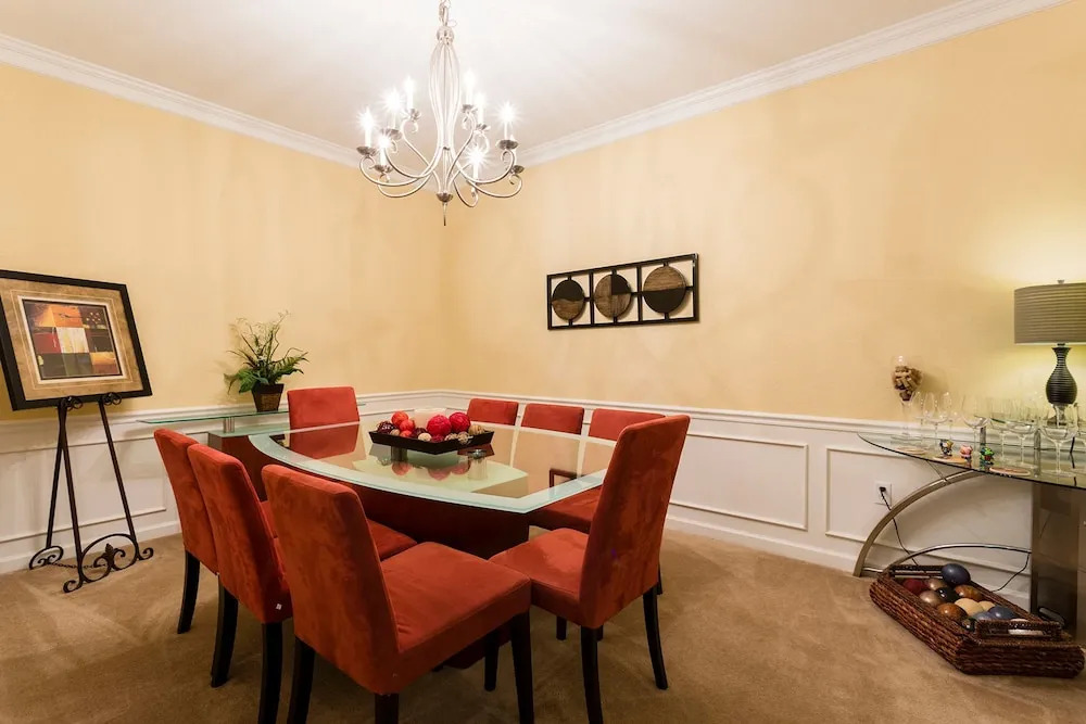 Comfortable Vacation Apartment 266643
