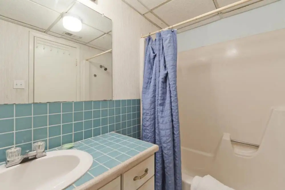 Aquarius Condominium 301