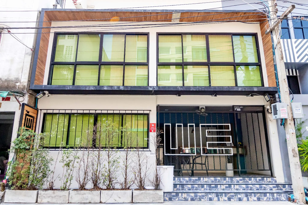We Living Space