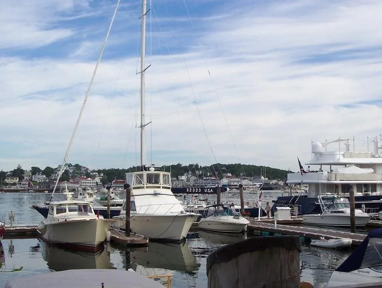 Browns Wharf Inn