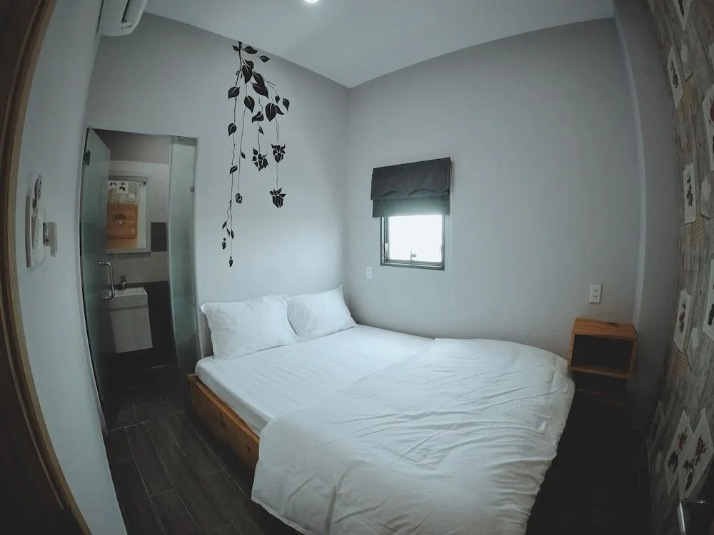 Clam Hostel