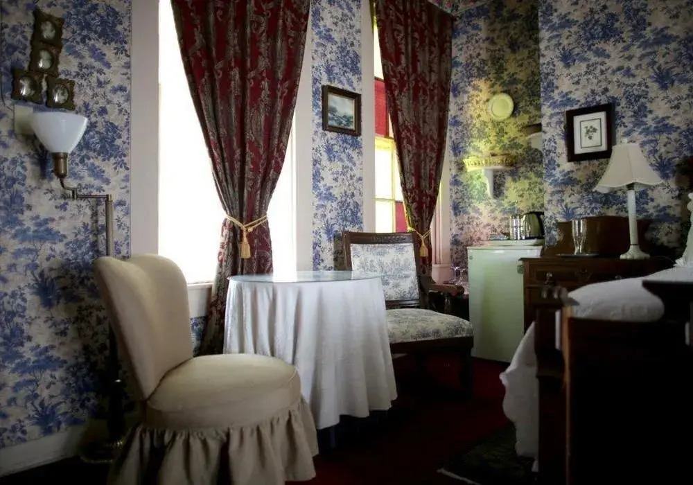 A Yellow Rose B&B