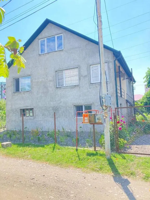 G-House