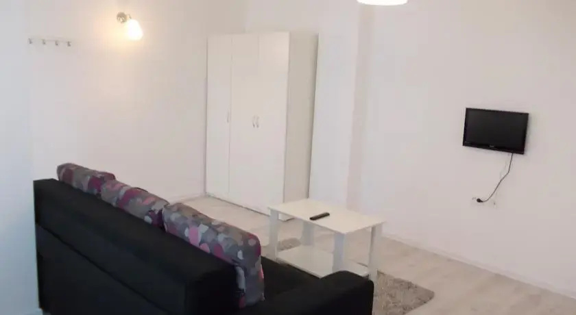 Apartamente Sara 2013