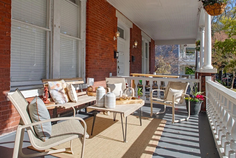Renovated 2BR Savannah Home