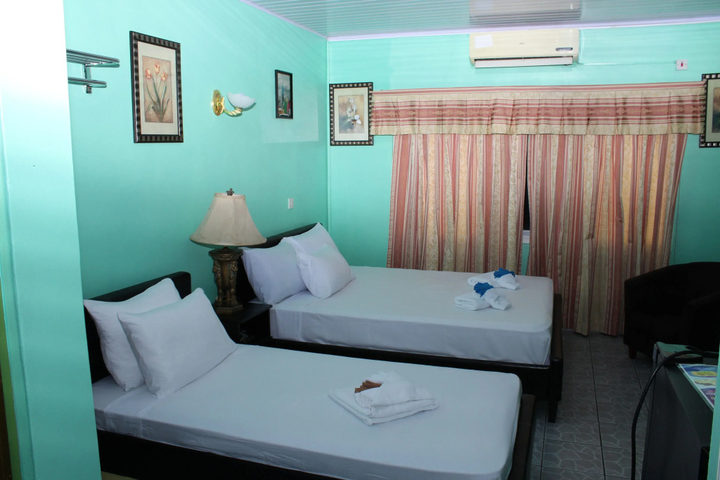 PG Quality Inn