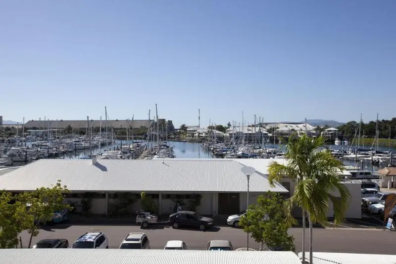 Mariners North Holiday Apartments