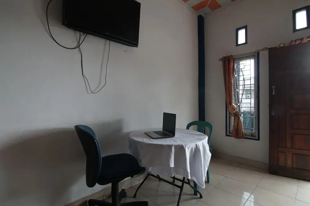 Hotel O Lona Guest House SyariahNearScience Park Universitas Riau