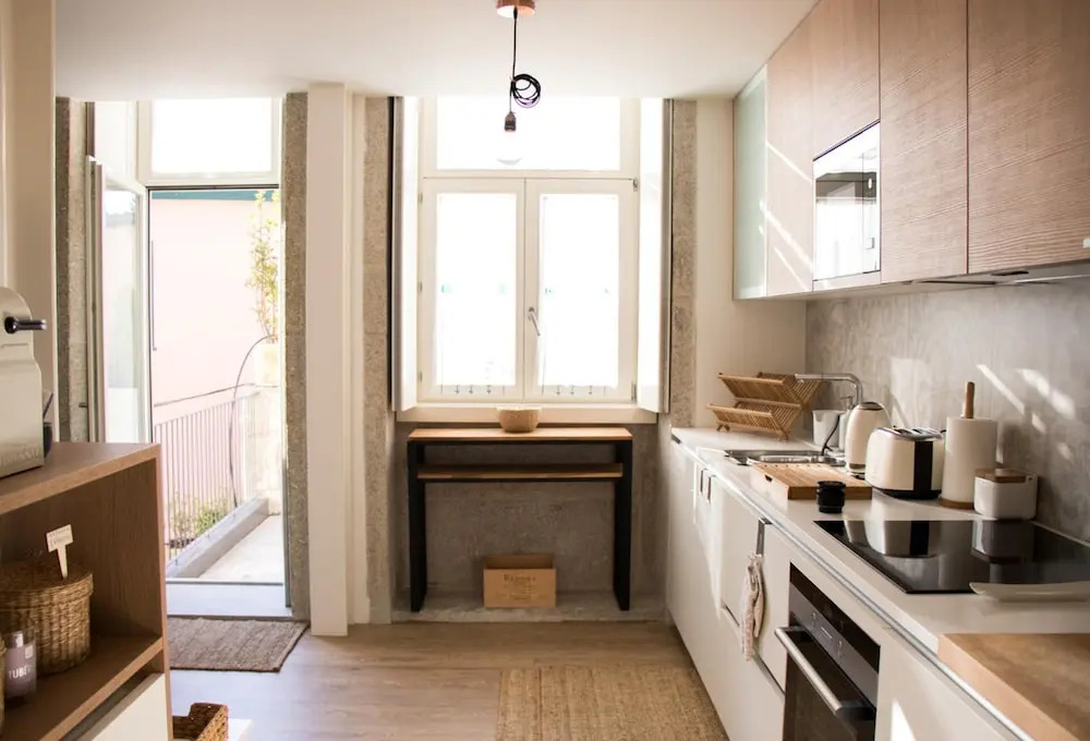 Home Of The Poet, 3-bed 3-bath River Views