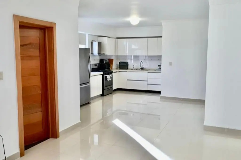Amazing Ocean View Penthouse, 4 Bdrms, 4.5 Bths