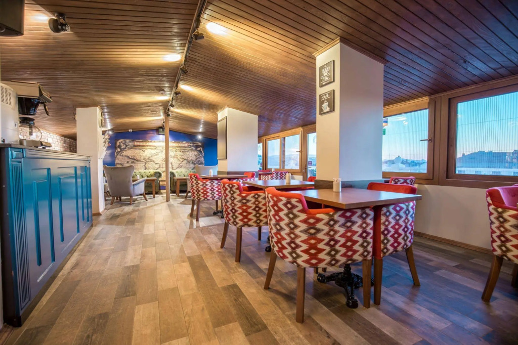 Menendi Otel