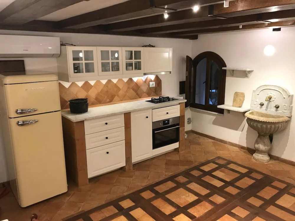 La Casa Dei Marmi