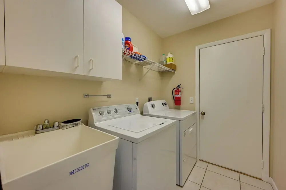 Sunny Marco Island House < 3 Blocks to Beach!