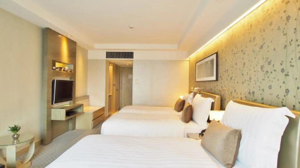 Royal Park Hotel