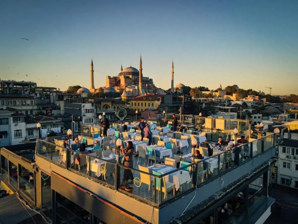 The Byzantium Suites Hotel & Spa